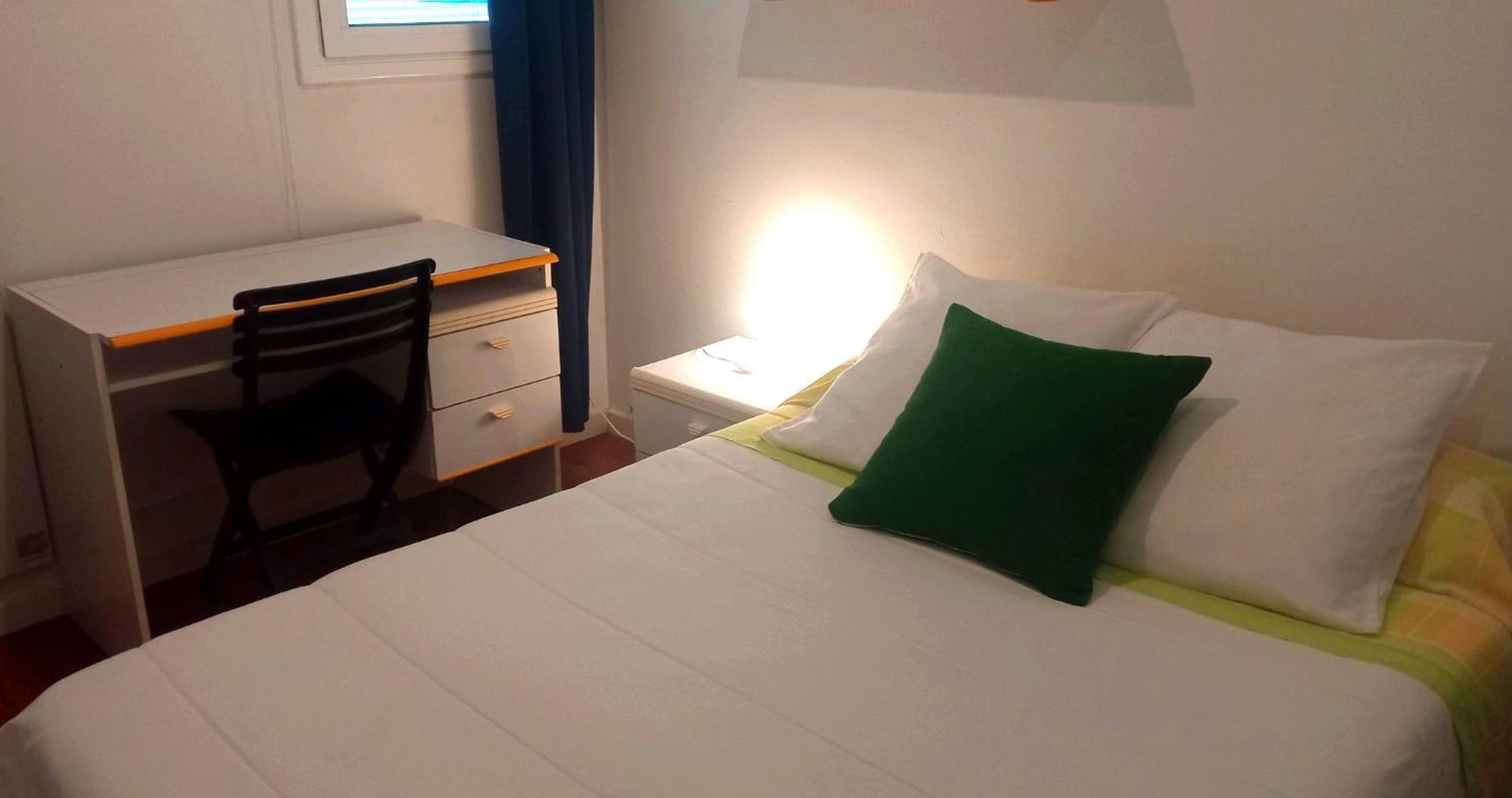 Habitaciones Centricas En Tarrega Phòng bức ảnh